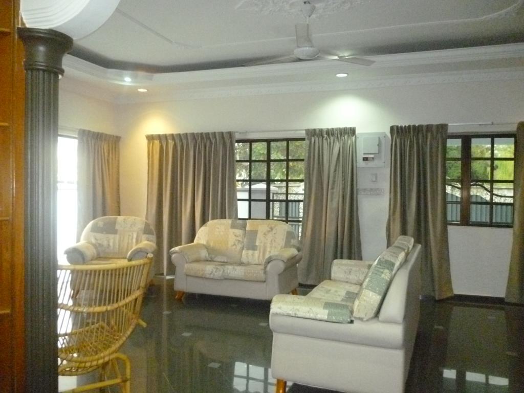 G Six Hotel Sitiawan Dış mekan fotoğraf