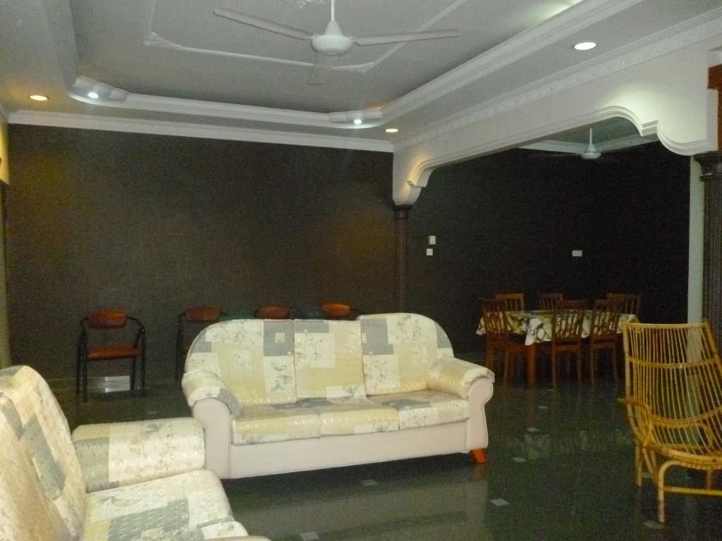 G Six Hotel Sitiawan Dış mekan fotoğraf