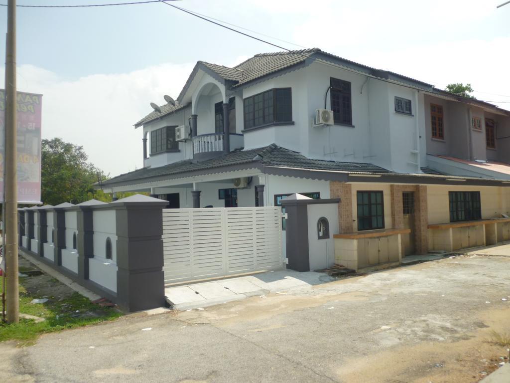 G Six Hotel Sitiawan Dış mekan fotoğraf
