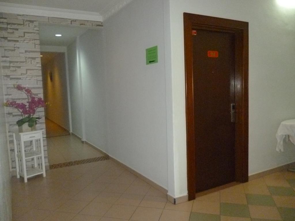G Six Hotel Sitiawan Dış mekan fotoğraf